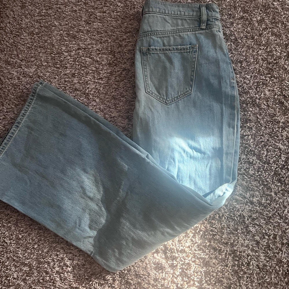 Faahionova flare ripped jeans